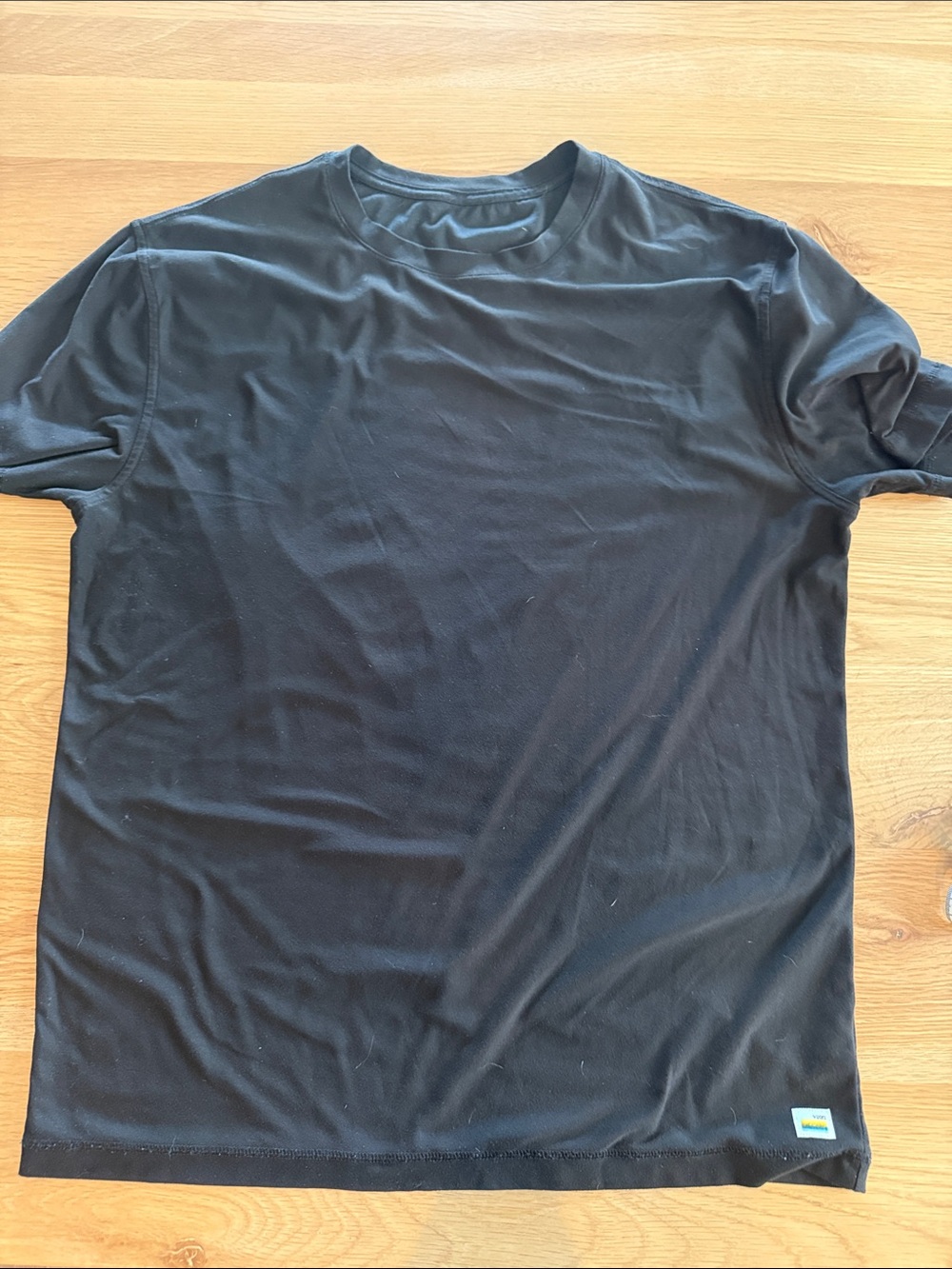 Vuori Black Crew Neck Short Sleeve Tee